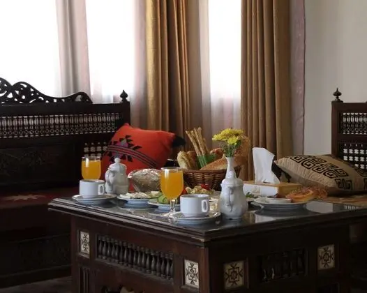 Royal Tek Büyük Yataklı Oda, Balkon, Plaj Manzaralı