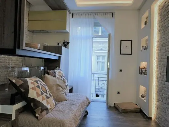 Design Stüdyo, 1 En Büyük (King) Boy Yatak, Sigara İçilmez, Balkon