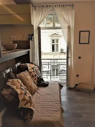 Design Stüdyo, 1 En Büyük (King) Boy Yatak, Sigara İçilmez, Balkon