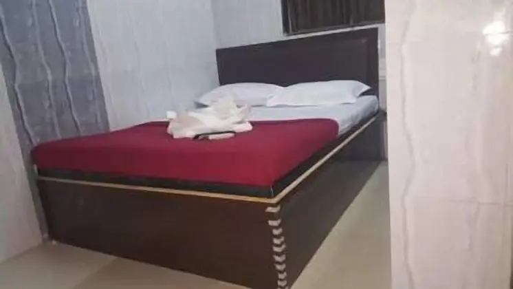 Basic Tek Büyük Yataklı Oda, 1 Yatak Odası