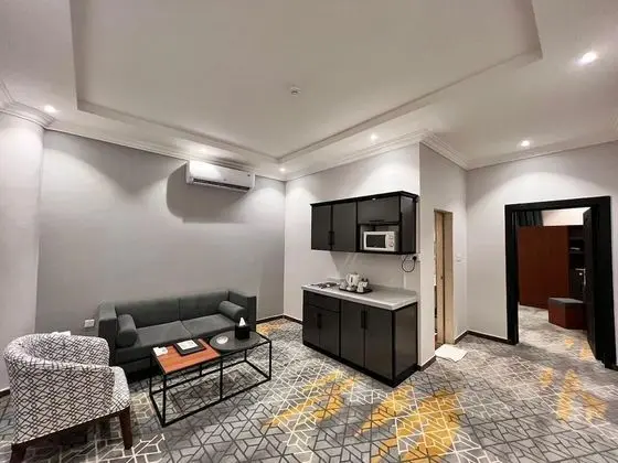 Junior Studio Suite