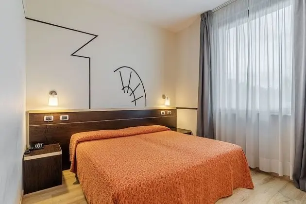 Deluxe Tek Büyük veya İki Ayrı Yataklı Oda