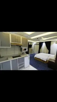 Basic Stüdyo, 1 En Büyük (King) Boy Yatak, Sigara İçilmez