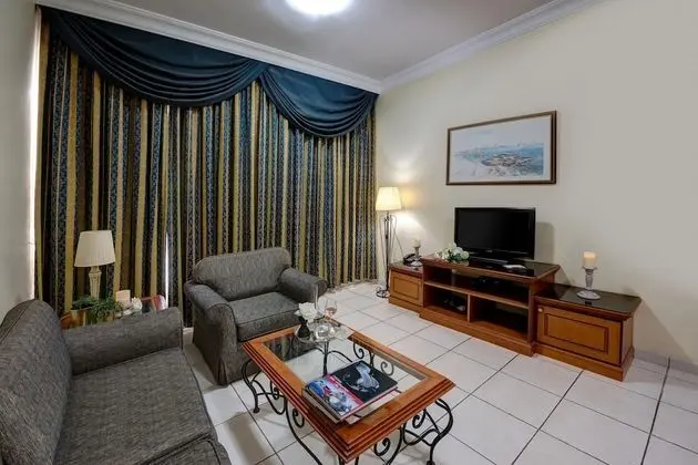 Classic One-Bedroom Apartment