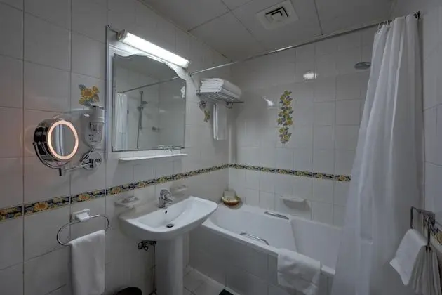 Family One-Bedroom Apartment