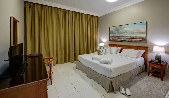 Modern One-Bedroom Apartment
