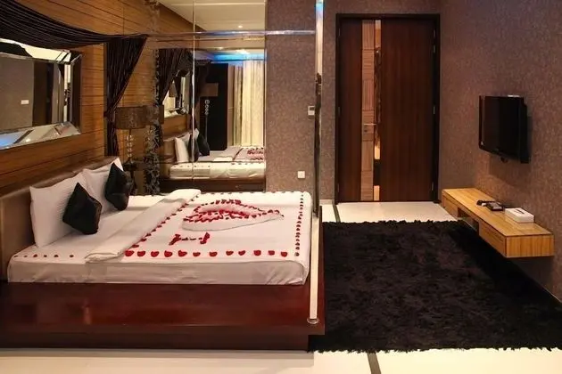 Deluxe Tek Kişilik Oda, 1 En Büyük (King) Boy Yatak, Şehir Manzaralı