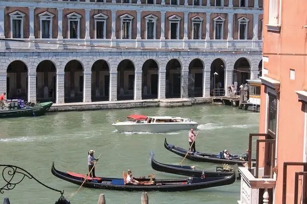 Family Süit, Kanal Manzaralı (Grand Canal)
