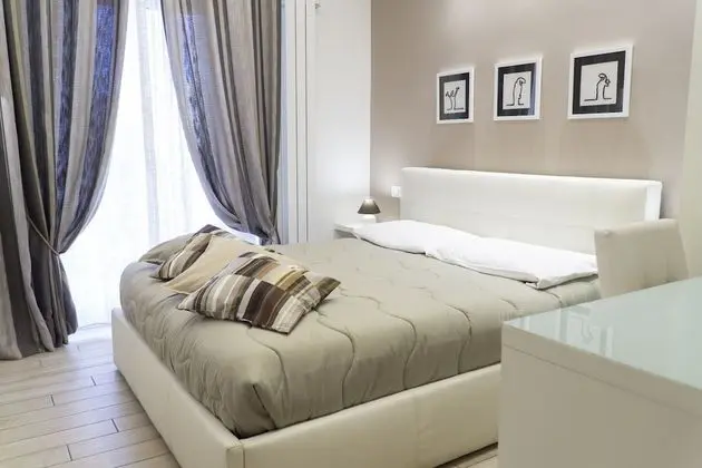 Tek Büyük Yataklı Oda, Balkon