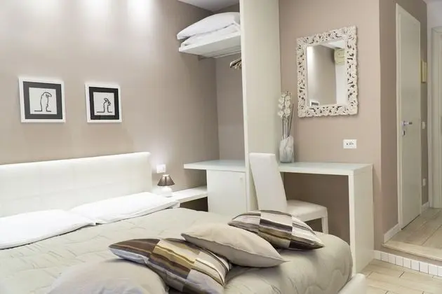 Tek Büyük Yataklı Oda, Balkon