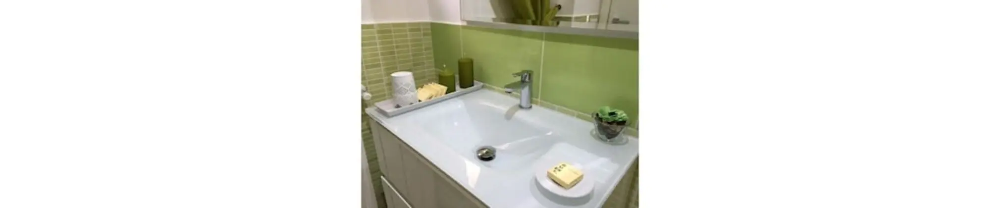 Tek Büyük Yataklı Oda, Balkon