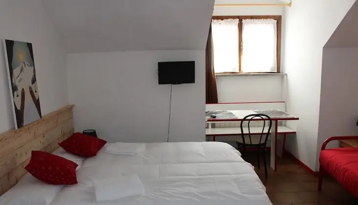 Standard Üç Kişilik Oda