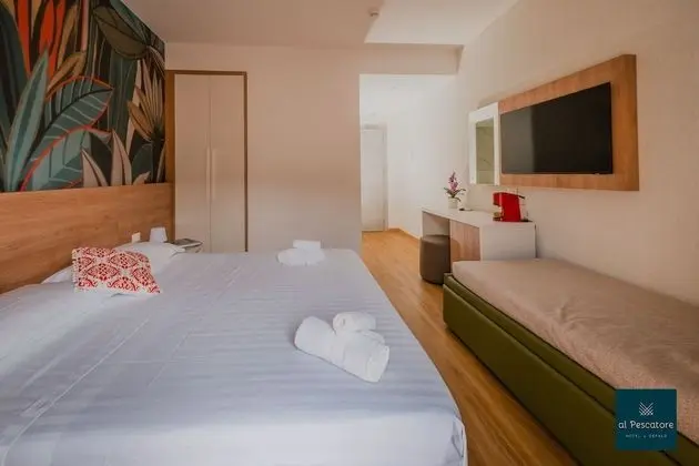 Tek Büyük veya İki Ayrı Yataklı Oda, Balkon, Dağ Manzaralı