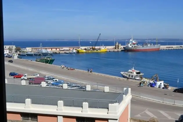 Panoramic Dört Kişilik Oda, Deniz Manzaralı