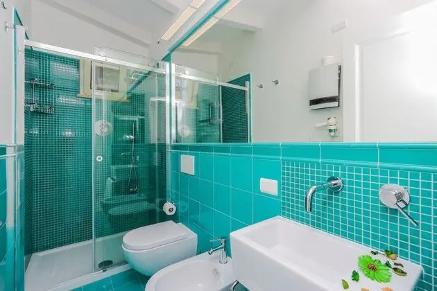 Deluxe Tek Büyük Yataklı Oda, Teras, Deniz Manzaralı