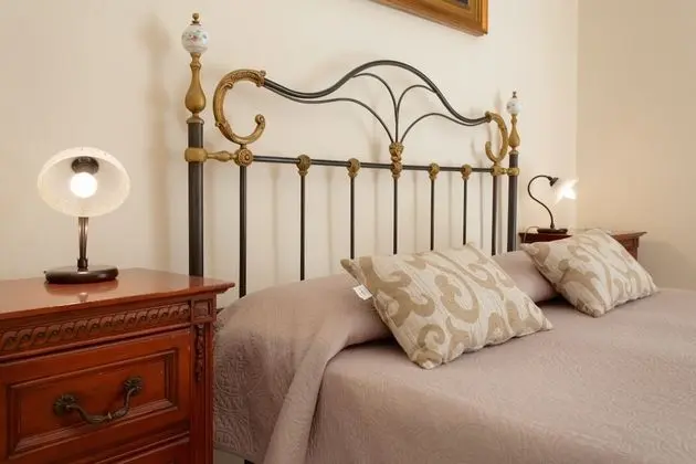 Classic Üç Kişilik Oda, Özel Banyo, Kule