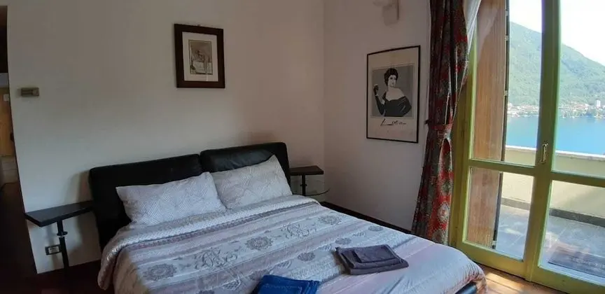 Family Oda, Özel Banyo (external Camino)