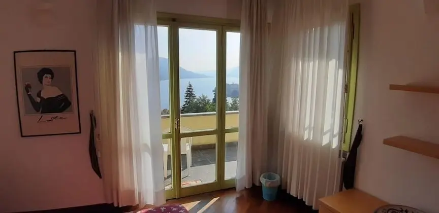 Family Oda, Özel Banyo (external Camino)