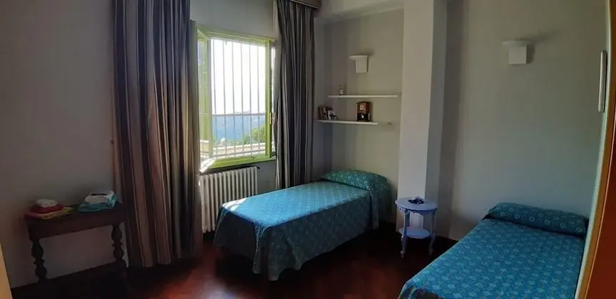 Family Oda, Özel Banyo (external Camino)