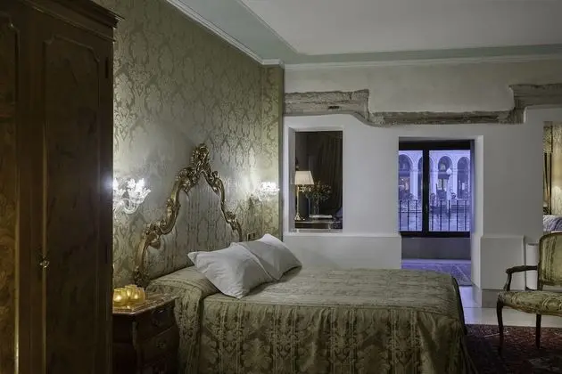 Junior Süit, Kanal Manzaralı (Gran Canal View)