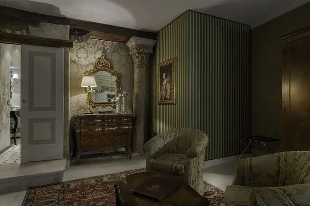 Junior Süit, Kanal Manzaralı (Gran Canal View)