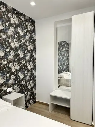 Classic Tek Büyük Yataklı Oda