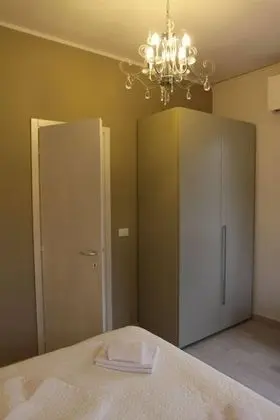 Economy Tek Büyük Yataklı Oda