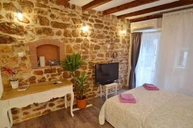 City Stüdyo, 1 Büyük (Queen) Boy Yatak, Sigara İçilmez