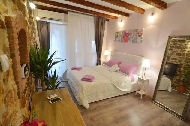 City Stüdyo, 1 Büyük (Queen) Boy Yatak, Sigara İçilmez