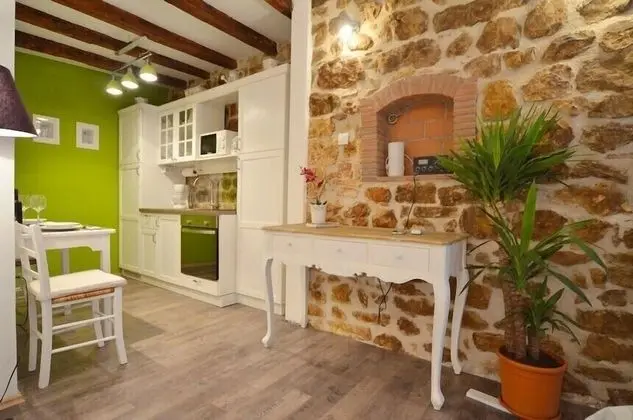 City Stüdyo, 1 Büyük (Queen) Boy Yatak, Sigara İçilmez