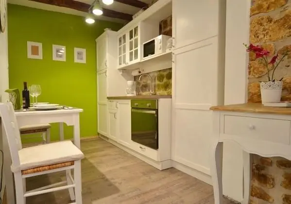 City Stüdyo, 1 Büyük (Queen) Boy Yatak, Sigara İçilmez