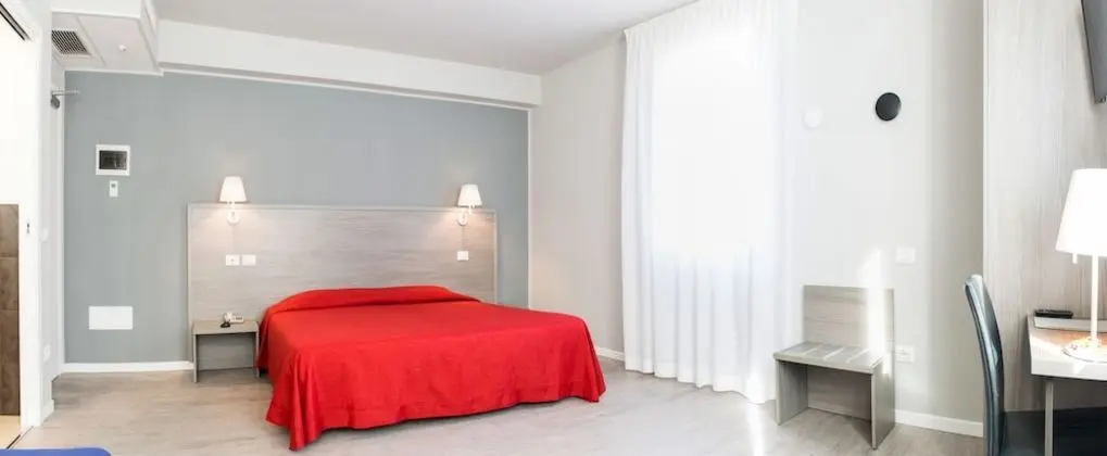 Double or Twin Room with Extra Bed