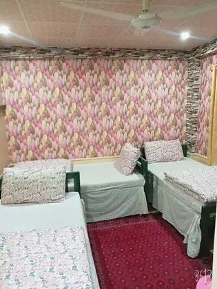 Standard Üç Kişilik Oda