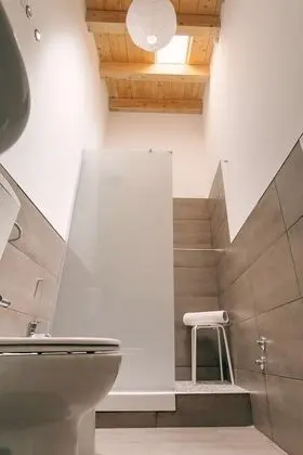 Tek Büyük Yataklı Oda, Bahçe Manzaralı (n. 5)