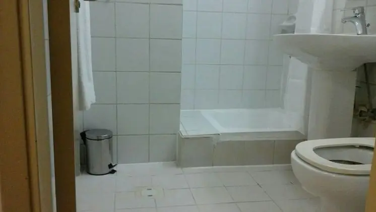 Deluxe Dört Kişilik Oda