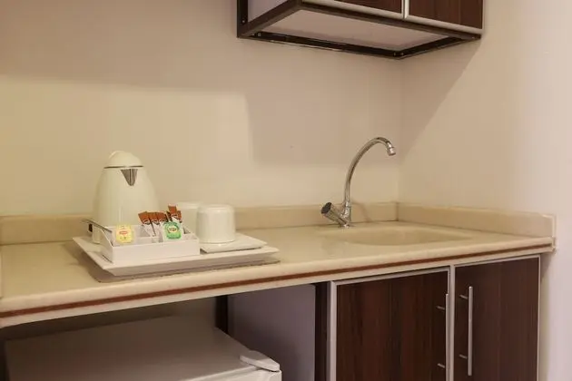 Suite 2 Rooms