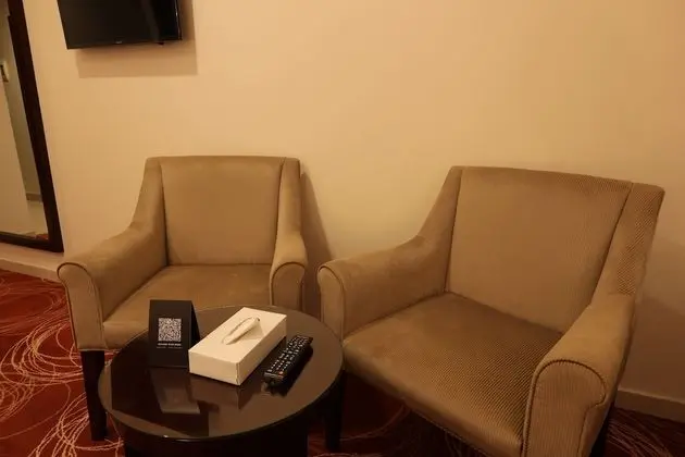 Suite 2 Rooms