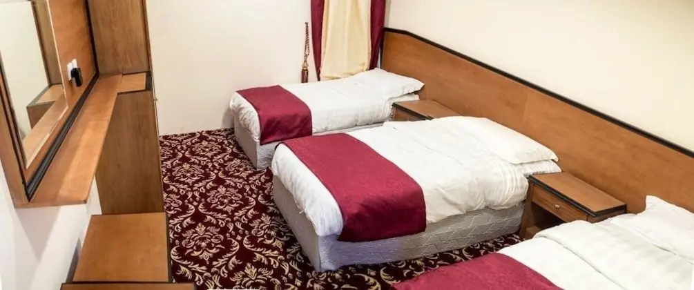 Classic Üç Kişilik Oda