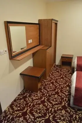 Classic Üç Kişilik Oda