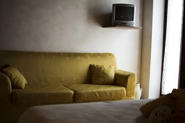 İki Ayrı Yataklı Oda, 2 Tek Kişilik Yatak