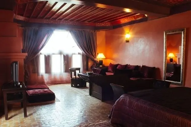 Deluxe Süit, Havuz Kullanımı