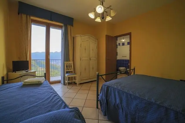 Family Üç Kişilik Oda