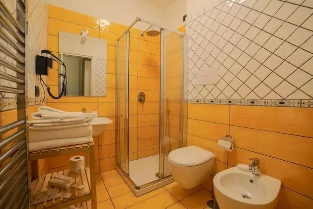 Family Üç Kişilik Oda