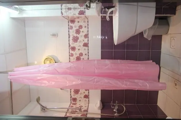 Standard Dört Kişilik Oda