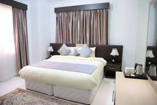 Deluxe Stüdyo Süit
