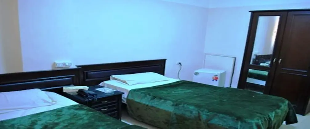 Tek Büyük Yataklı Oda