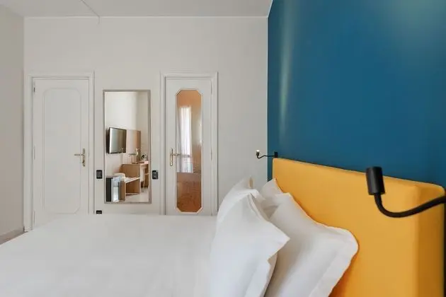 Tek Büyük veya İki Ayrı Yataklı Oda