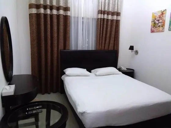 Standard Stüdyo, 1 Büyük (Queen) Boy Yatak, Sigara İçilebilir, Şehir Manzaralı