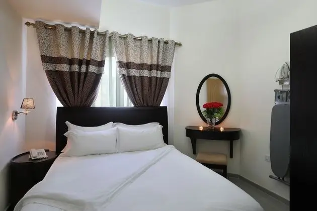 Standard Stüdyo, 1 Büyük (Queen) Boy Yatak, Sigara İçilebilir, Şehir Manzaralı
