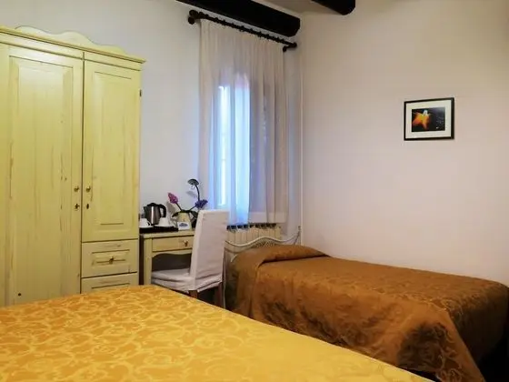 Classic Üç Kişilik Oda